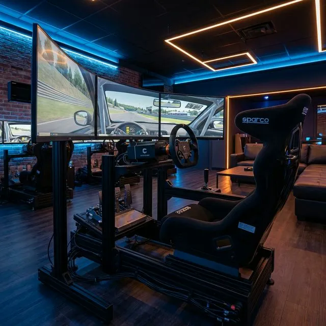 Racing Simulators Dubai - Force-feedback racing wheels and cockpits at Gameonoff